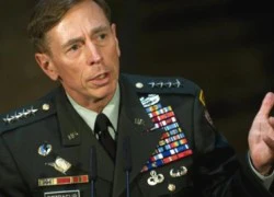 CIA điều tra cựu giám đốc ngoại tình David Petraeus