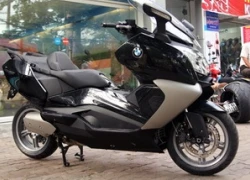 Hai mẫu xe máy scooter của BMW ra mắt ở Malaysia