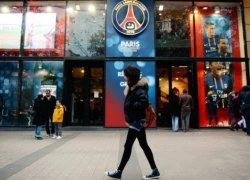 Hầu tòa vì định in tên bin Laden lên áo đấu của PSG