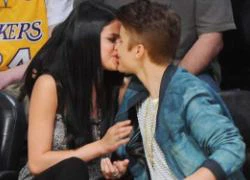 Justin Bieber muốn hàn gắn với Selena Gomez