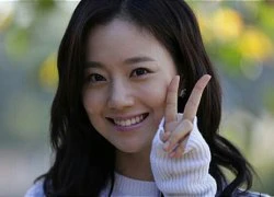 Khoảnh khắc "tự sướng" hút hồn của Moon Chae Won