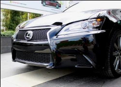 Lexus GS350 F Sport cập cảng Việt Nam