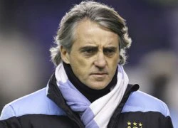 Mancini cho Balotelli ngồi ghế khán giả