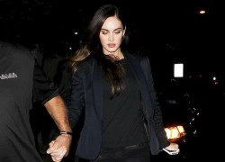 Megan Fox lấy lại dáng chuẩn sau 60 ngày sinh con