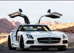 Mercedes SLS AMG Black Series chính thức xuất hiện