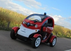 Minicar Renault Twizy làm xe cứu hỏa