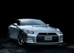 Nissan nâng cấp GT-R 2014