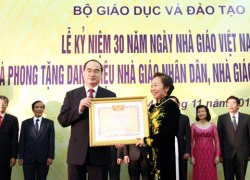 Phó thủ tướng nhận danh hiệu nhà giáo ưu tú