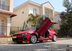 Scirocco độ cửa cắt kéo tại Sài Gòn