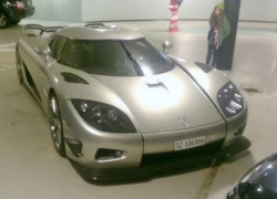 Siêu xe Koenigsegg CCXR Trevita cực hiếm bị bỏ rơi