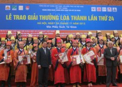 Trao giải thưởng Loa Thành 2012