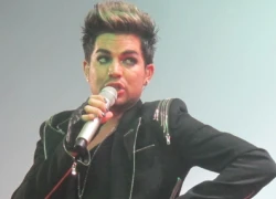 Adam Lambert cuồng nhiệt ở Thượng Hải