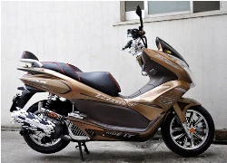 'Biến hình' cho Honda PCX tại Việt Nam