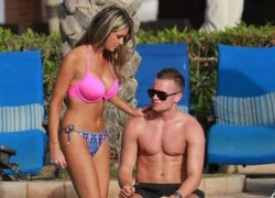 Bồ già của Cleverley mang bầu