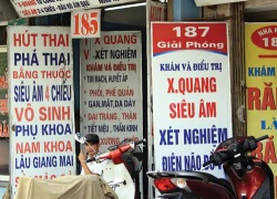 "Đãi ngộ" phái nữ để cân bằng giới tính