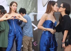 Diva Tiêu Á Hiên hồn nhiên hôn môi đồng giới