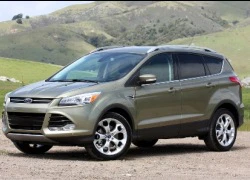 Ford triệu hồi gần 90.000 xe Escape và Fusion thế hệ mới