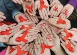 HIV tiếp tục hoành hành