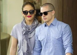 J.Lo và tình trẻ tìm mua nhẫn kim cương