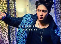 Kim Hyun Joong bị mỹ nữ tóc vàng mê hoặc