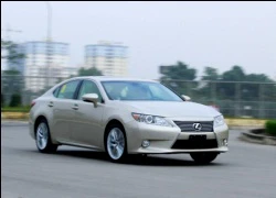 Lexus ES350 2013 về Việt Nam với giá 2,7 tỷ đồng