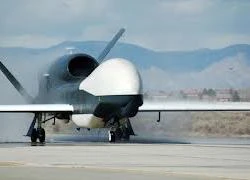 Mỹ sẽ bán máy bay do thám Global Hawk cho Hàn Quốc