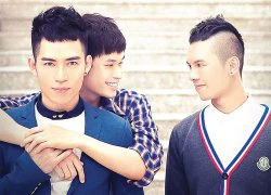 Những ca sĩ bất ngờ 'tái xuất' V-pop năm 2012