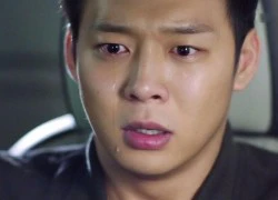 Park Yoochun: "Chỉ cần gõ đầu là khóc!"