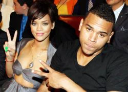 Rihanna lên kế hoạch nghỉ, sinh con cho Chris Brown