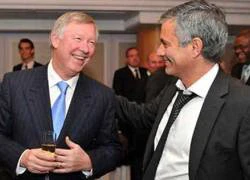 Ronaldo coi Mourinho hơn Sir Alex