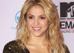 Shakira đùa giỡn về chuyện sinh con