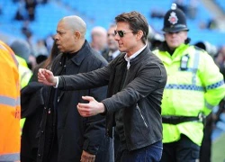 Tom Cruise "nhiệt" cùng derby Manchester