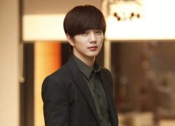 Yoo Seung Ho đòi nghỉ diễn để... đi bộ đội