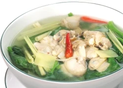 [Chế biến] - Canh nghêu nấu rau mùng tơi