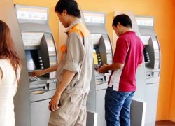 Hỗ trợ người thu nhập thấp sử dụng thẻ ATM