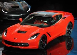 Hơn 1 triệu USD trả cho chiếc Corvette Stingray 2014 đầu tiên