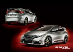 Honda Civic "ngầu" hơn với phụ kiện chính hãng