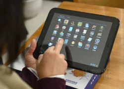 "iPad Bắc Triều Tiên" bán chạy như "tôm tươi"