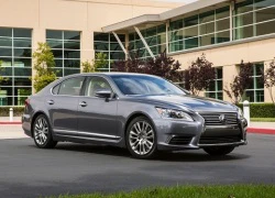 Lộ diện Lexus LS460 2013 đầu tiên về Việt Nam