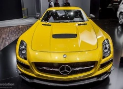 Mercedes ra mắt siêu xe SLS AMG Black Series