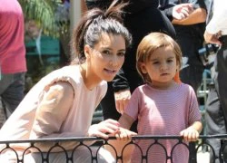 Những khoảnh khắc đẹp dịu dàng của Kim Kardashian