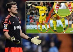 Quyết đổi vận, Casillas... đi tất phải