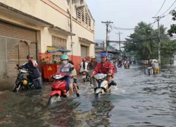 TP.HCM lại điêu đứng vì triều cường