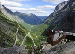 Trollstigen - cung đường ngoạn mục xứ Nauy