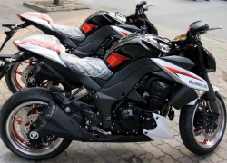 'Vén màn' cặp đôi Kawasaki Z1000SE 2013