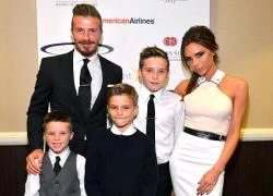 Victoria Beckham đôi lúc sợ chồng 'tỏa sáng' hơn