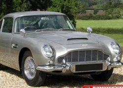 Aston Martin DB5 của 'điệp viên 007' bị rao bán