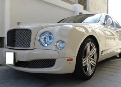 Bentley Mulsanne 'bị tóm' ở Nha Trang