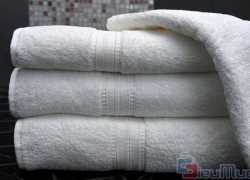 Bộ 1 khăn tắm và 1 khăn mặt giá chỉ có 88.000đ, chất liệu 100% cotton