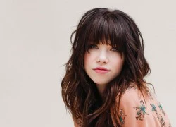 Carly Rae Jepsen hát về trái tim tan vỡ